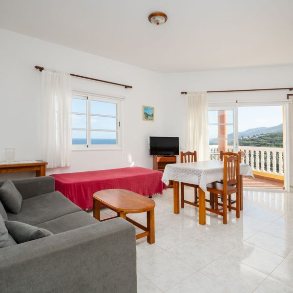 apartamentos-miriam-apartamento-8-web-1-charco-azul-la-palma